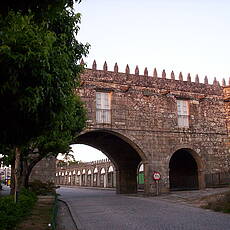 Pazo de Cotón en Negreira (Foto de Xelo2004, CC BY-SA 3.0)